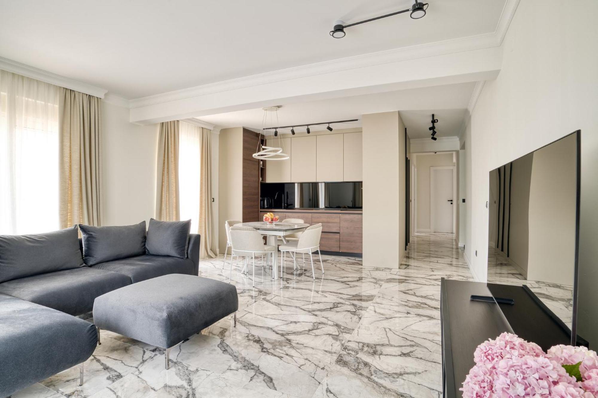 Ap Royal Oak - 2 Bedroom Apartment In Budva Exteriör bild